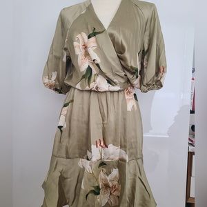 Beautiful Zara Satin Wrap Dress